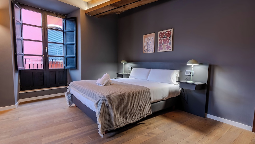 Hotel Barrio Húmedo by gaiarooms in Leon, Spain
