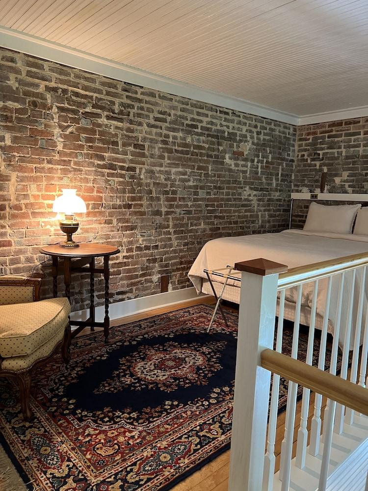 The Belmont 1857 - photo 5