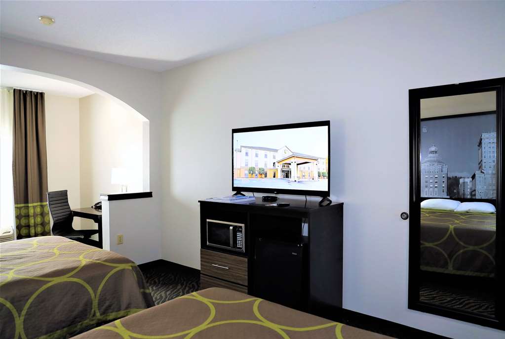 Super 8 by Wyndham High Point Greensboro - photo 8