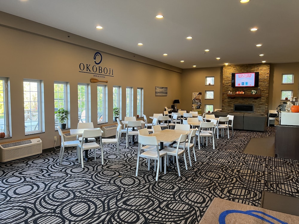 Okoboji Inn & Suites - photo 4