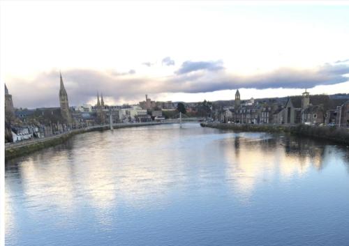 The Castle Front Nest — 4-Star Luxury Hotel in Inverness, United Kingdom