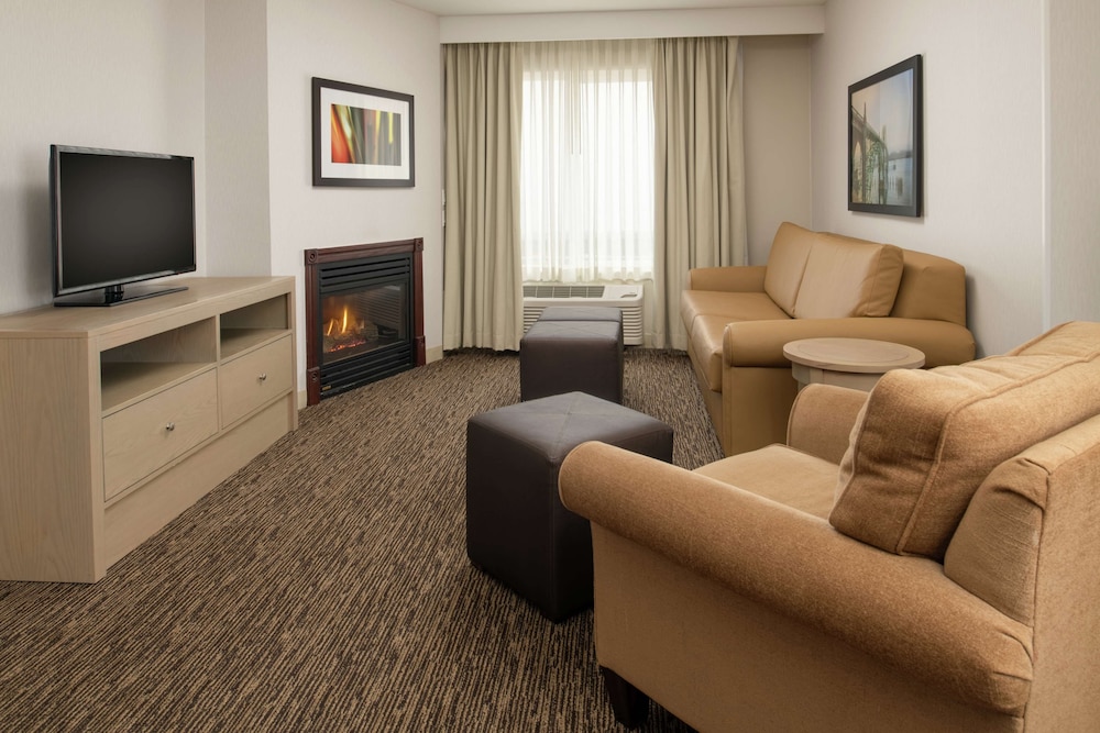 DoubleTree by Hilton Portland Tigard - photo 10
