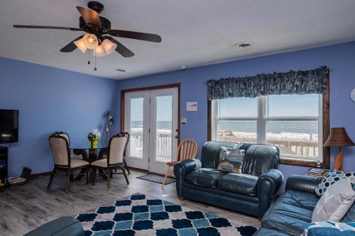 Divine Intervention by Oak Island Accommodations - photo 44