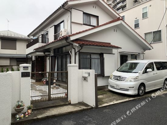 TOKYO Shinjuku & Shibuya 10mins 5mins walk to subway stiaon Kichijoji 15mins Shimokitazawa 5mins Louis House — 5-Star Luxury Hotel in Tokyo, Japan