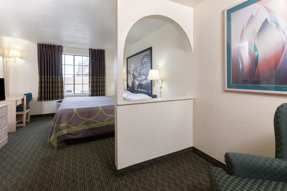 Super 8 By Wyndham Tulsa Downtown East - photo 6