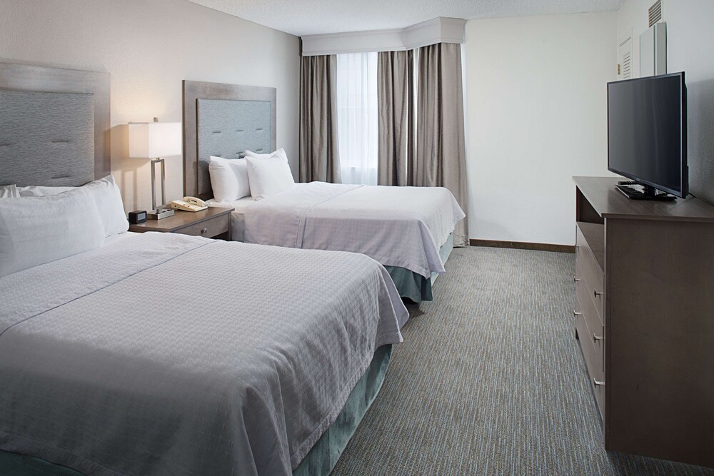 Homewood Suites by Hilton Albuquerque Uptown - photo 10
