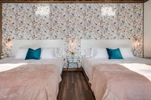 The Port of Prescott Boutique Hotel - photo 72