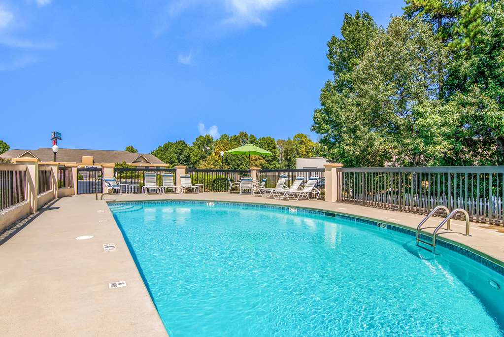 Quality Inn Suwanee I 85 - photo 26