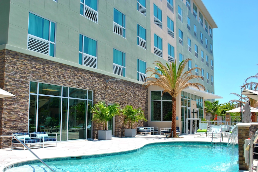 Four Points by Sheraton Miami Airport - photo 15