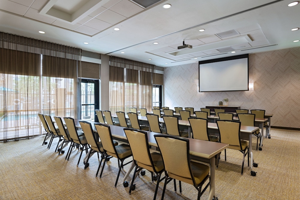 SpringHill Suites Anaheim Maingate - photo 46