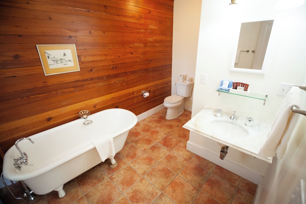 Yellow House Inn - photo 24