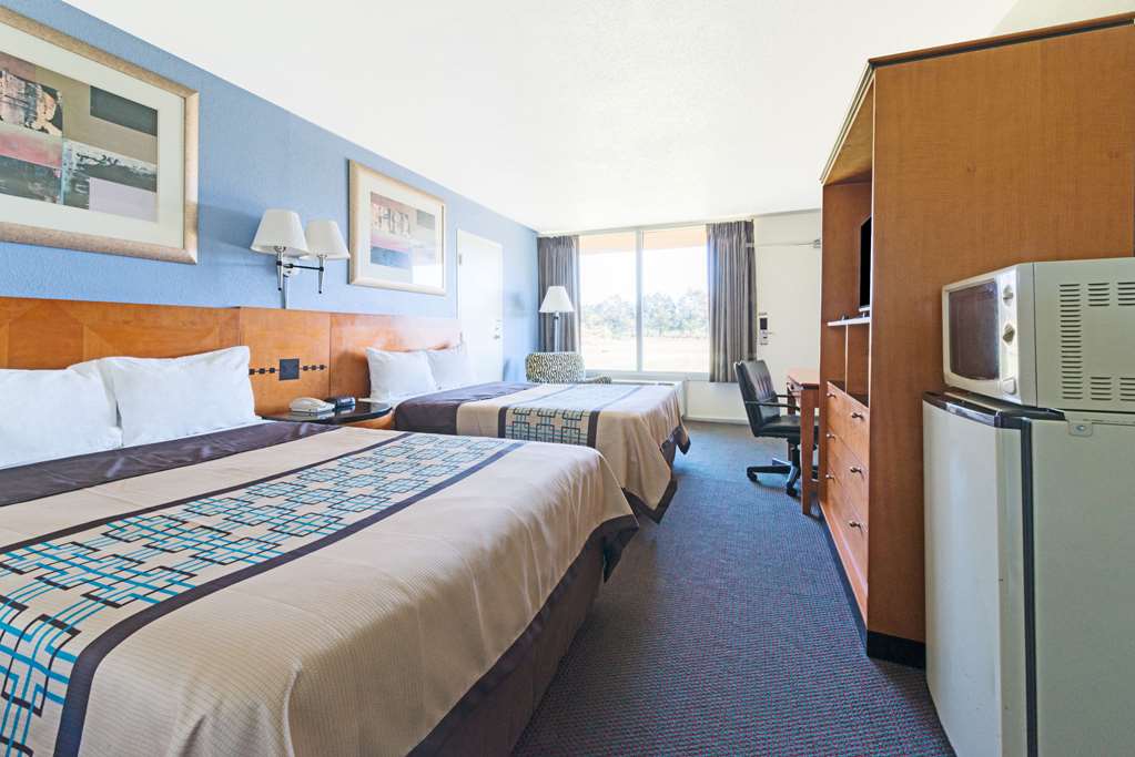 Days Inn by Wyndham Luray Shenandoah - photo 18