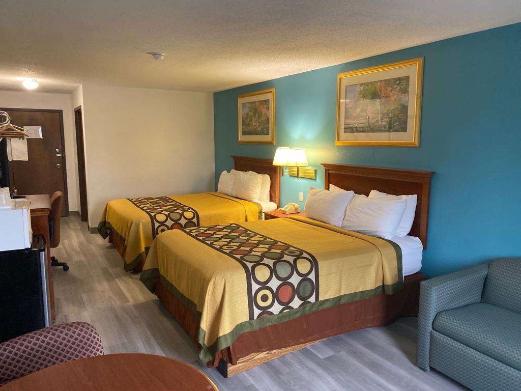 Americas Best Value Inn West Frankfort - photo 24