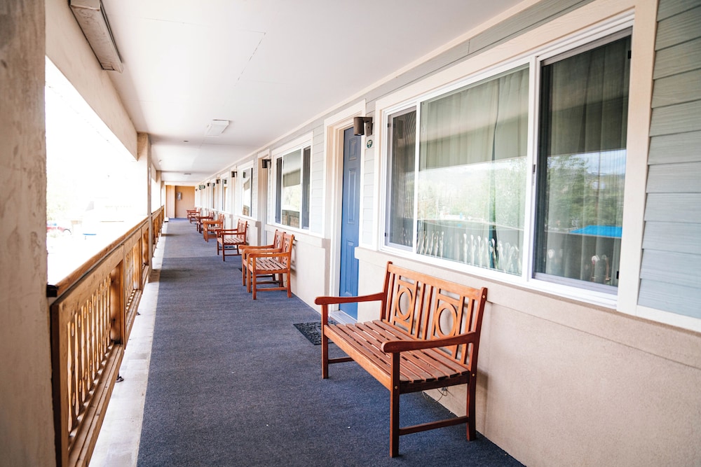 Salida Inn & Monarch Suites - photo 24