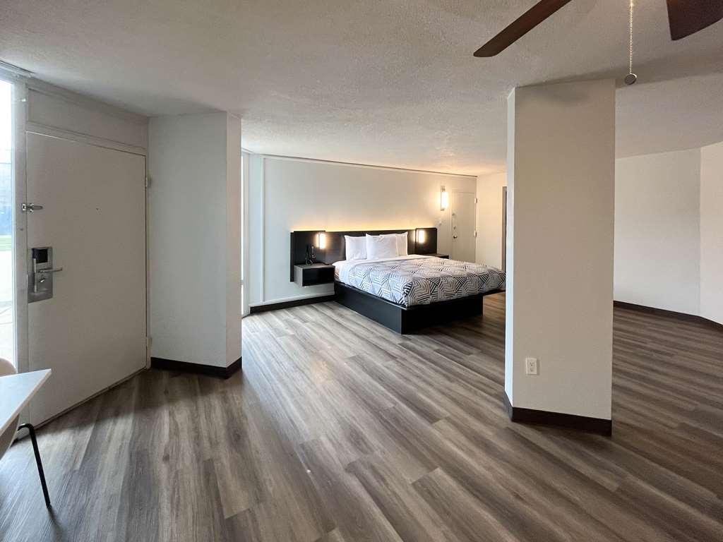 Motel 6 Nacogdoches TX SFA University - photo 9