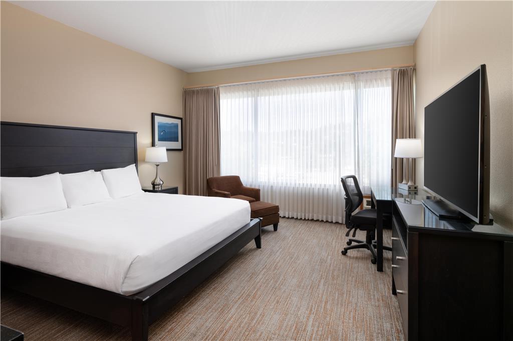 Best Western Plus Hood River Inn - photo 26