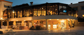 Blue Reef Red Sea Resort