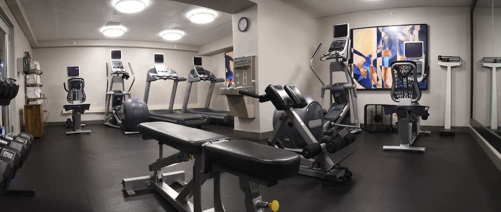 Holiday Inn Fargo by IHG - photo 48