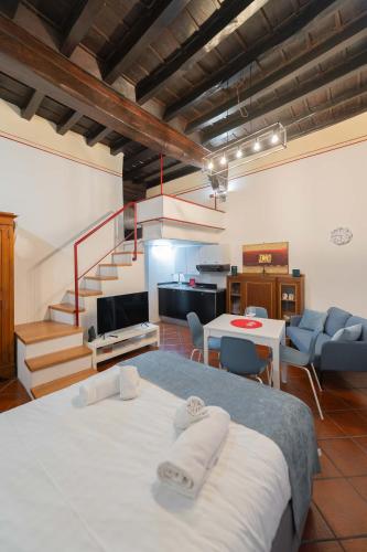 Sweet Rhome Navona Loft Centro Storico — 4-Star Luxury Hotel in Rome, Italy