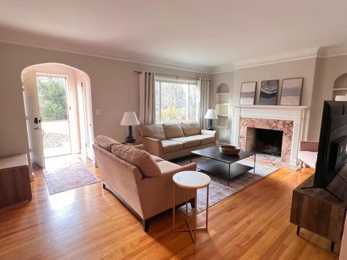 Spacious Omaha Retreat — Omaha