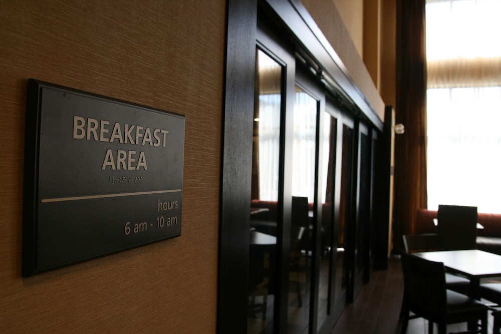Hampton Inn & Suites Oxford Anniston - photo 41