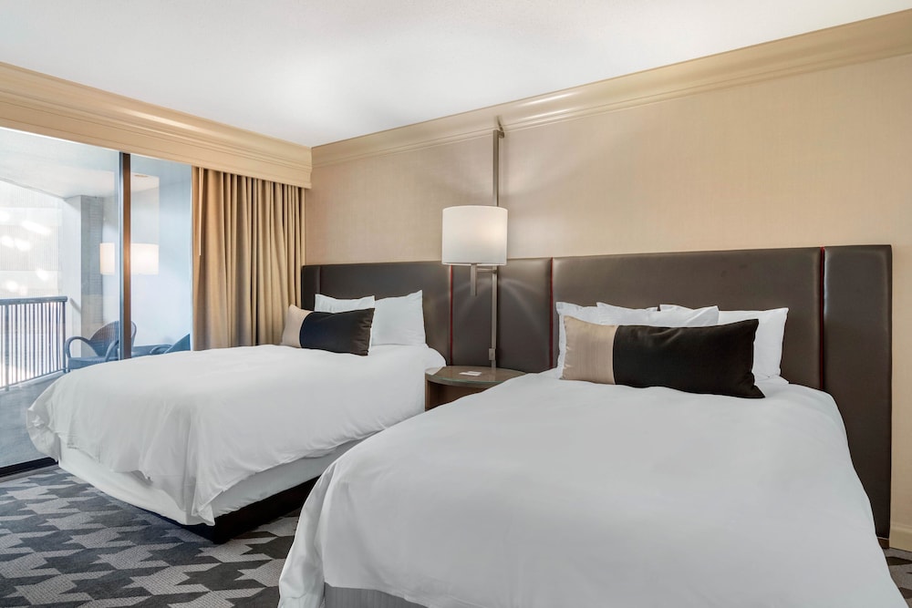 Omni Atlanta Hotel at Centennial Park - photo 18