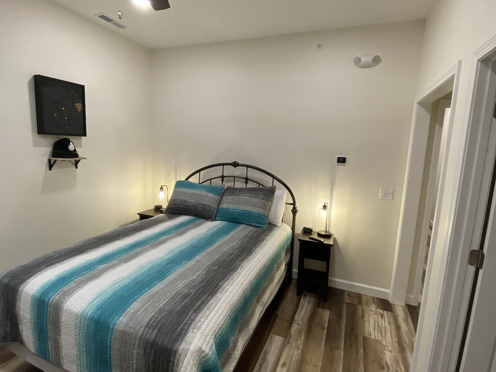 Hermann Crown Suites - photo 34