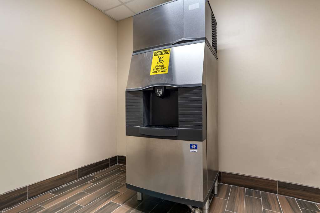Comfort Suites Pell CIty near Logan Martin Lake - photo 31