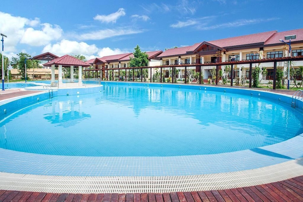 36 Manor International Sport Hotel in Vientiane, Laos