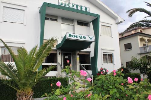 Hotel Jorge V — hotel in Mirandela
