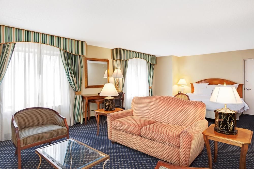 Wyndham Garden Trenton - photo 8