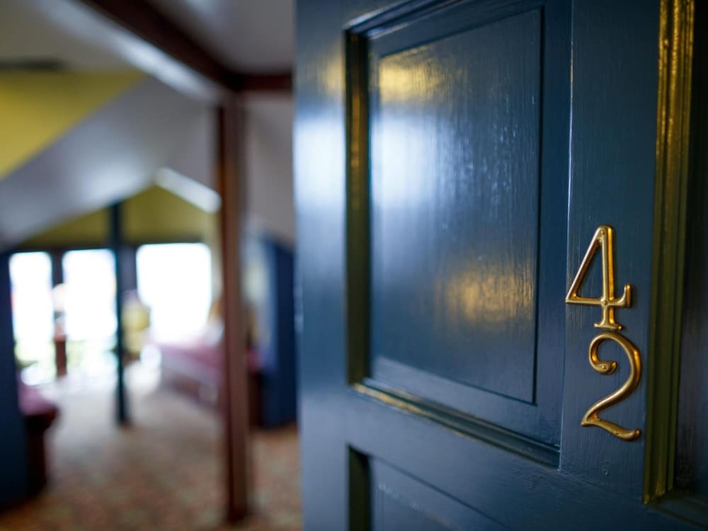 The Inn at 2nd & C - photo 41