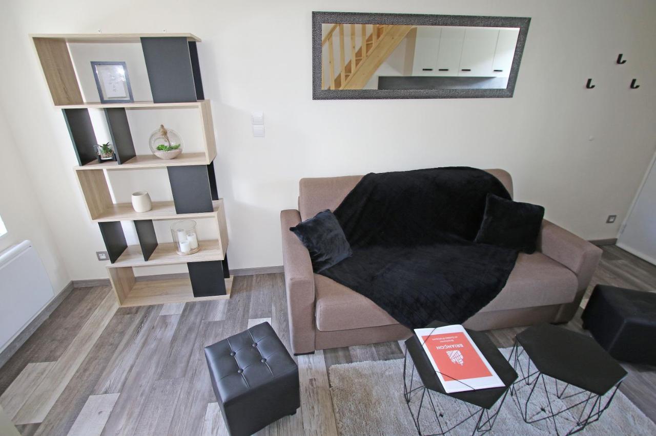 T3 a Proximite de la Gare Et du Telecabine in Briancon, France