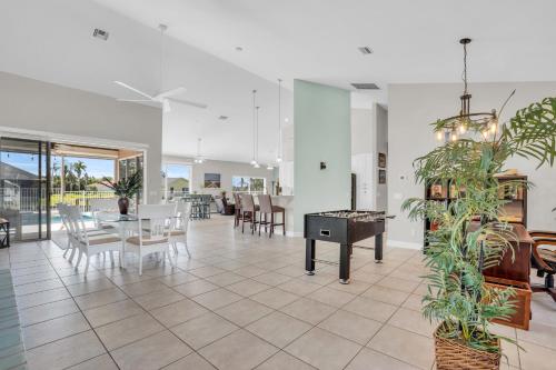 Villa Coconut Cove — 4-Star Luxury Hotel in Cape Coral, United States
