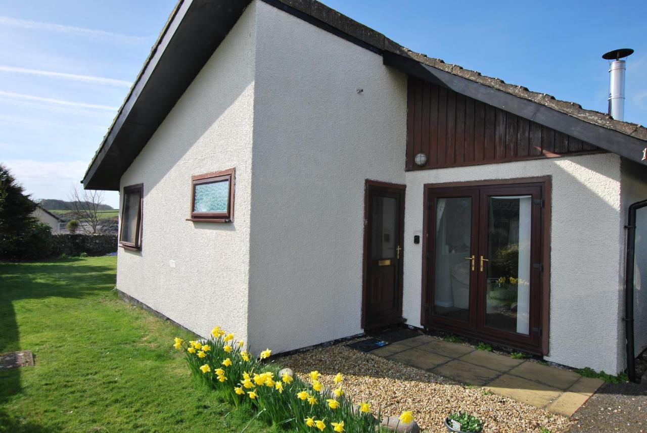 11 Laigh Isle — 4-Star Luxury Hotel in Newton Stewart, United Kingdom