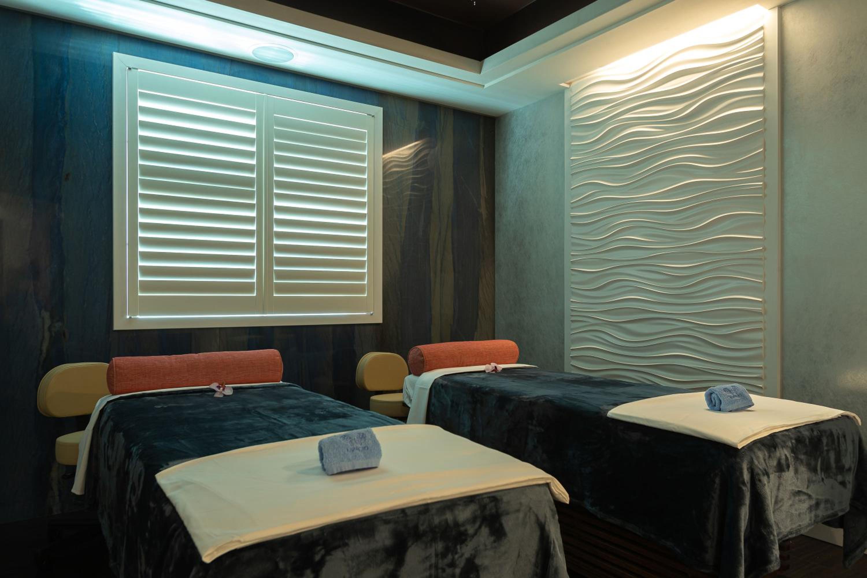 Espacio The Jewel Of Waikiki - photo 152