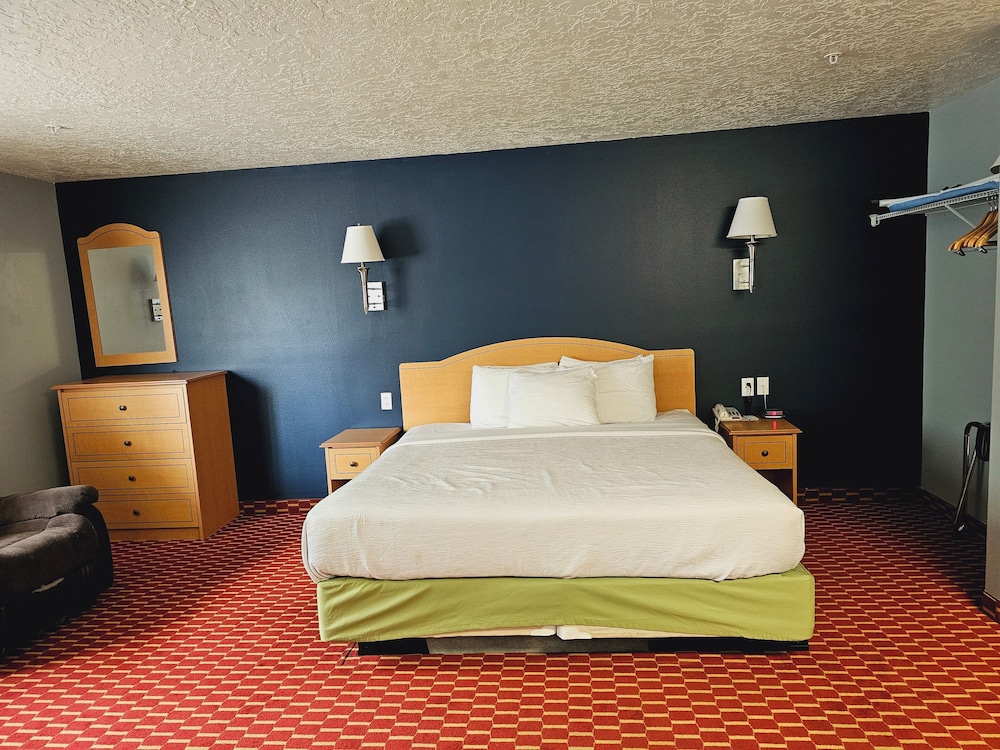 Executive Inn and Suites Extended Stay in Vernal - photo 8