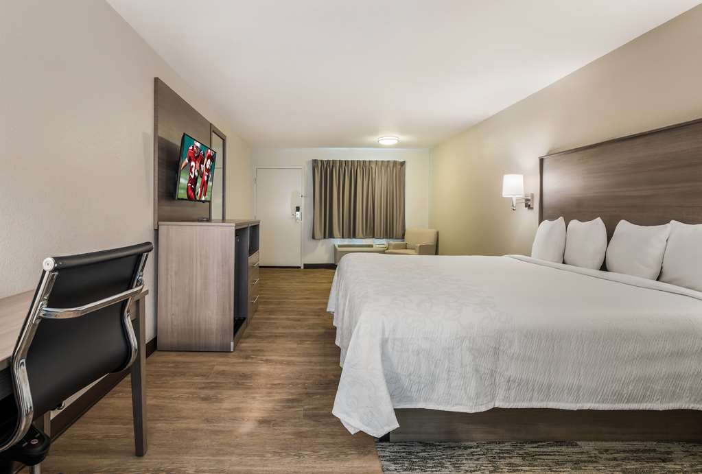 Days Inn by Wyndham Chula Vista San Diego - photo 21