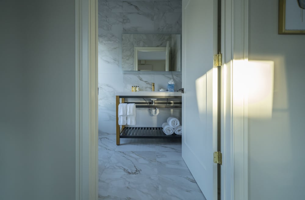 The Orange Inn Boutique Hotel - photo 20