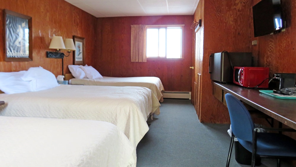 Indianhead Ironwood Motel - photo 14