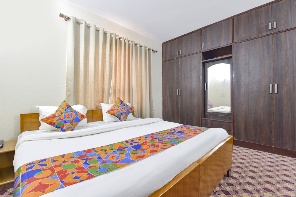 Fabhotel The Legend Residency in Srinagar, India