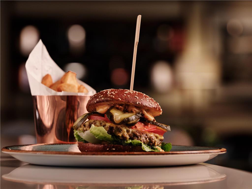 STOKE Restaurant Á La Carte