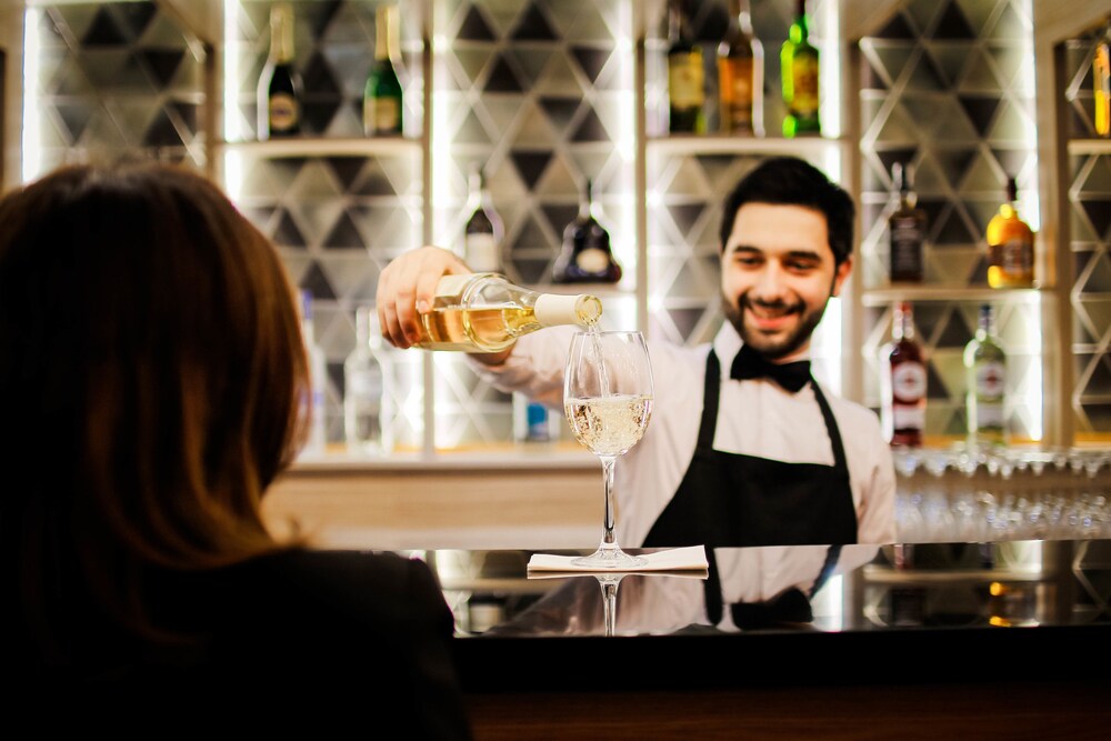 Hotel Bar