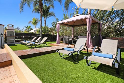 Villa Crystalia 350m from Kalamies Beach
