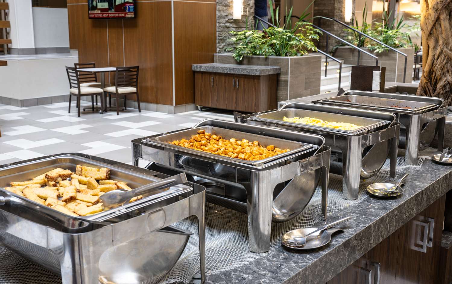 Embassy Suites by Hilton Bloomington Minneapolis - photo 49