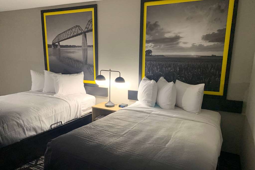Super 8 By Wyndham Kirksville - photo 16