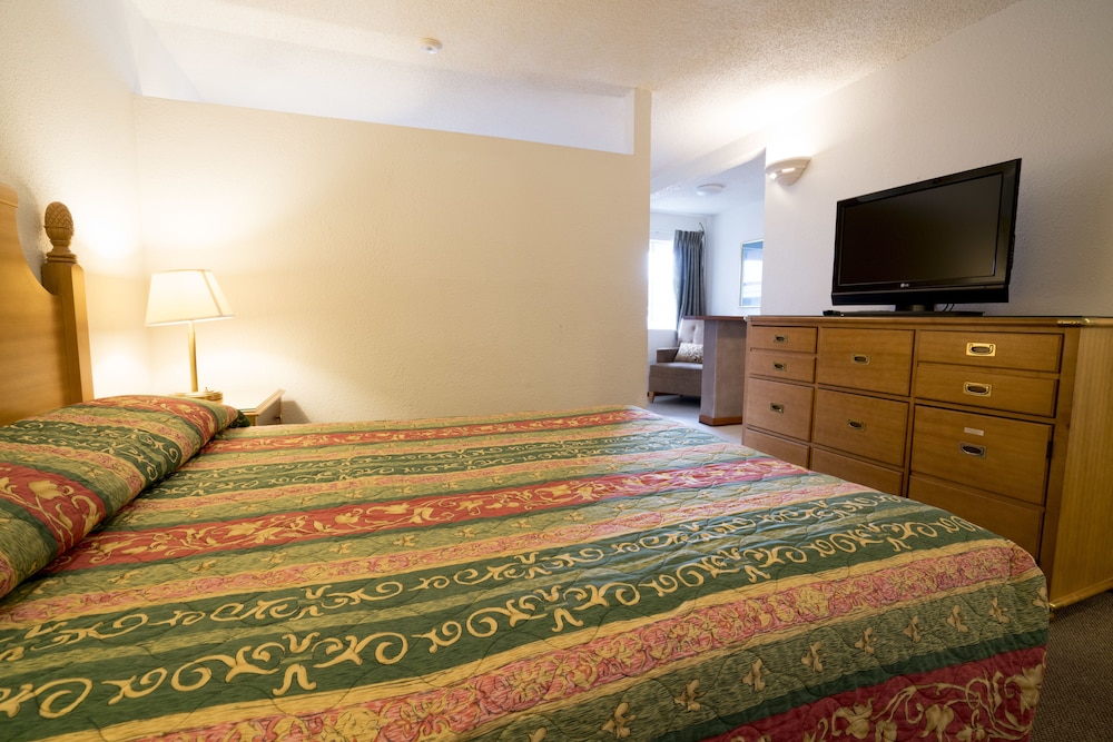 Seatac Inn - photo 10