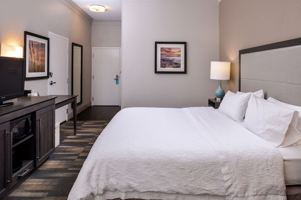 Hampton Inn Ft Lauderdale Plantation - photo 10