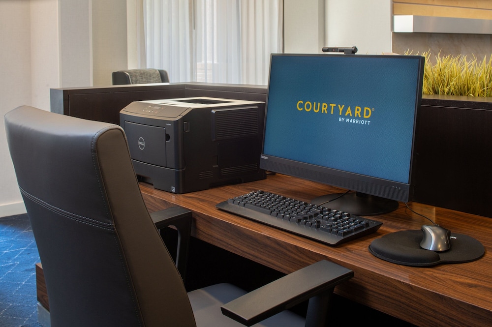Courtyard by Marriott Decatur - photo 16