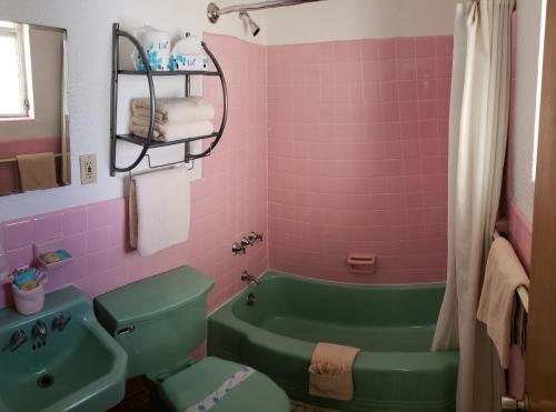 Caribbean Motel - photo 35